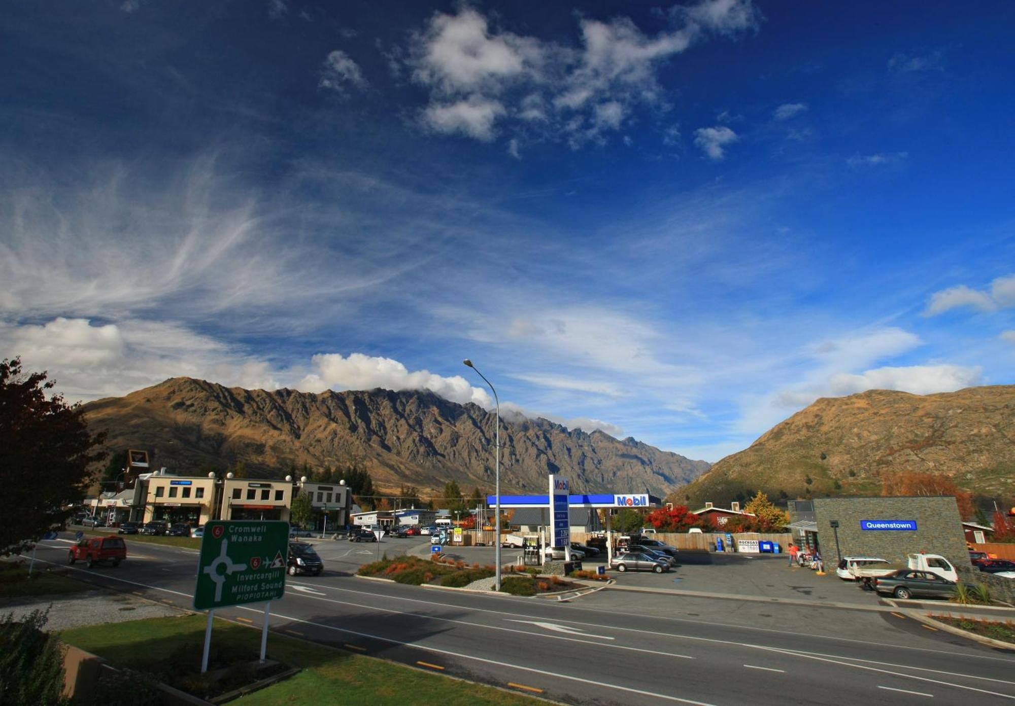 Queenstown Gateway Apartments Ресторан фото