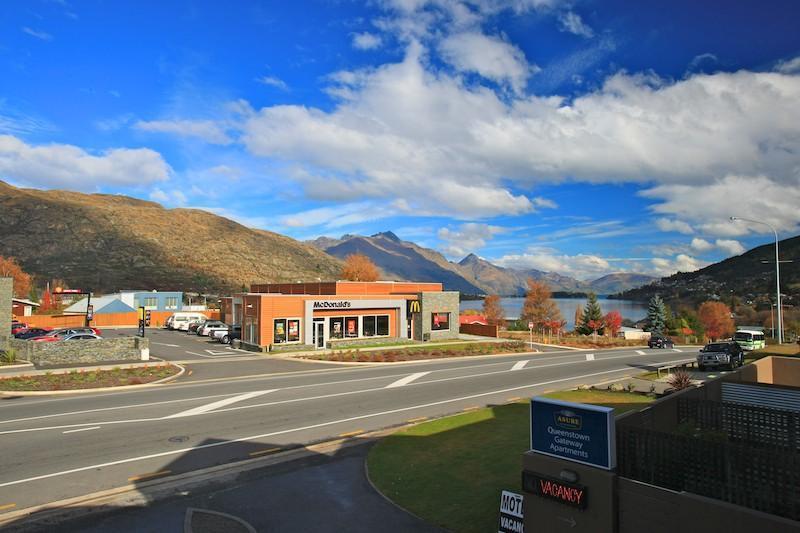Queenstown Gateway Apartments Экстерьер фото